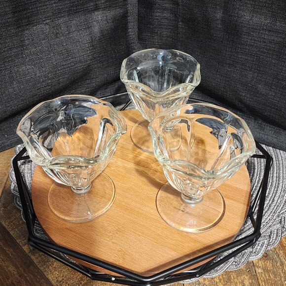 3 Small Sundae Cups - Picture 3 of 7